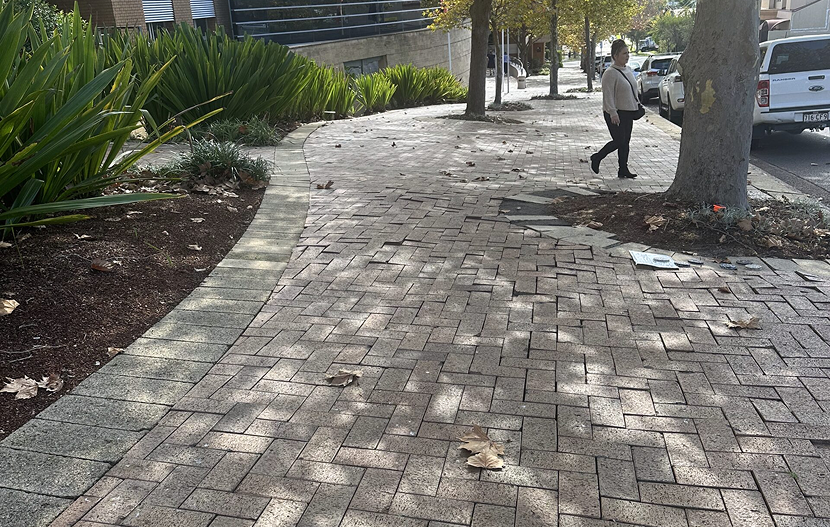 Wyong Central Coast Council Building – Public Footpath 02