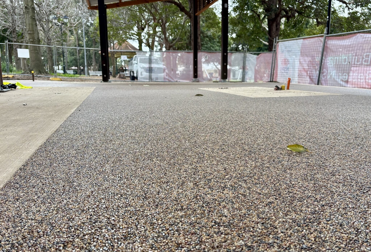 Footpath and Public Space compressed (16)