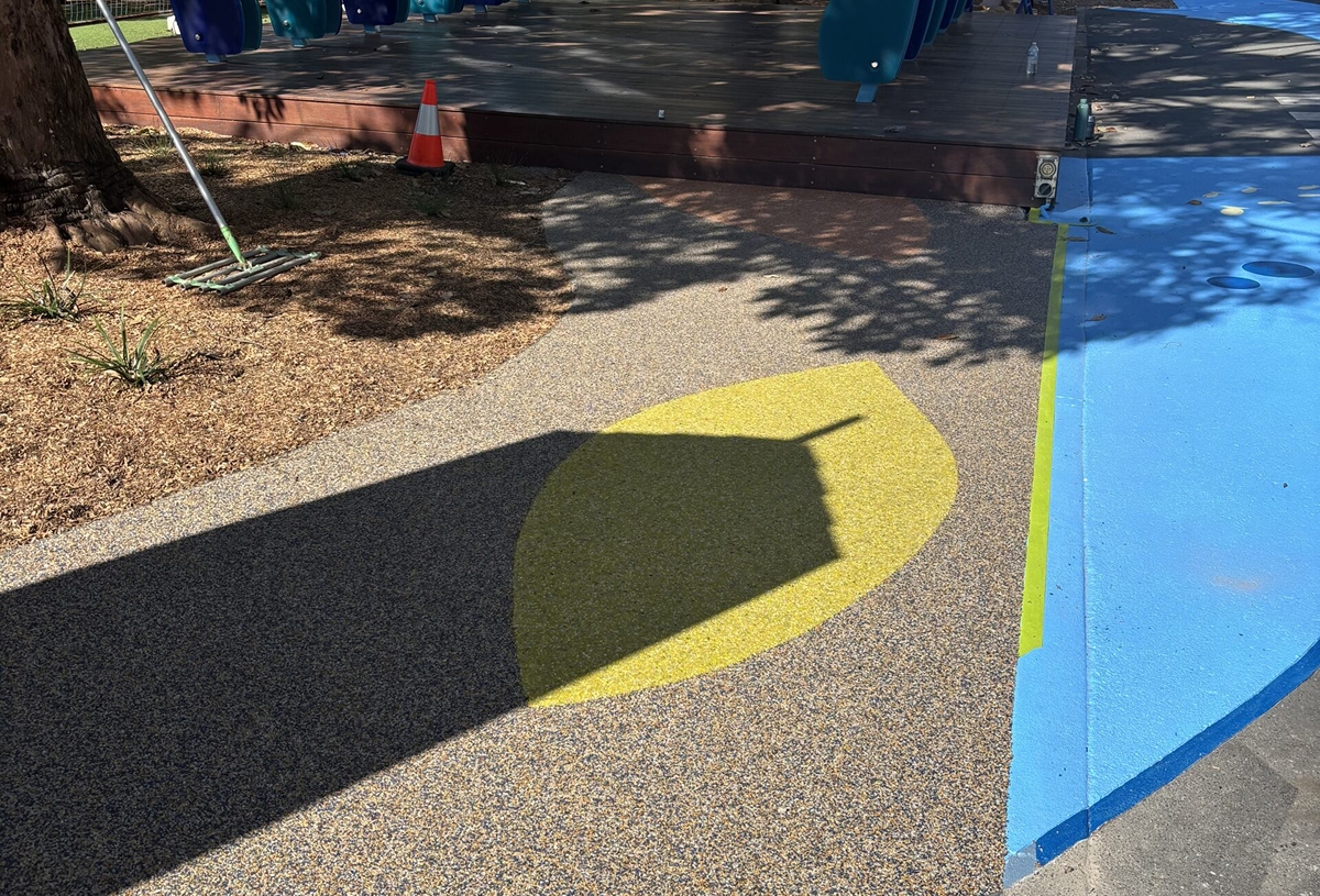 Footpath and Public Space compressed (20)