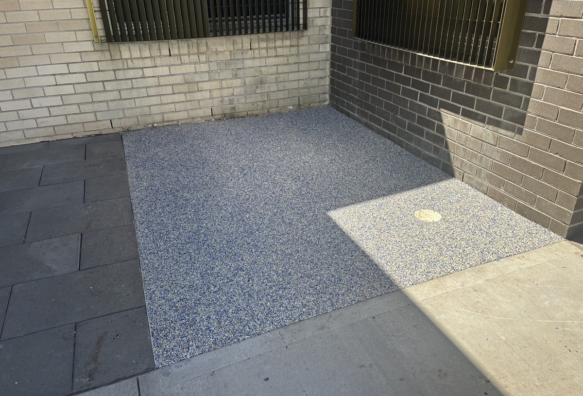 Footpath and Public Space compressed (23)