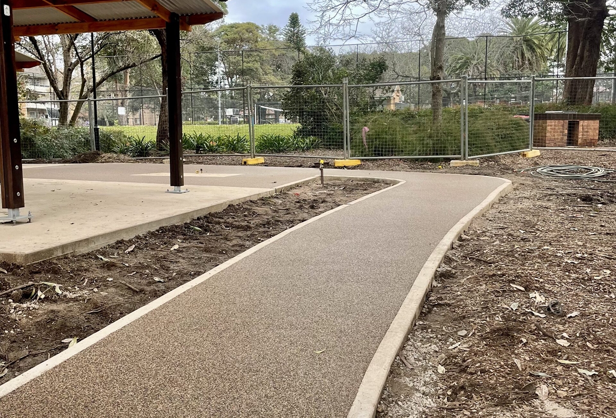 Footpath and Public Space compressed (24)