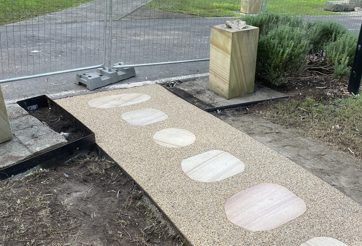 Footpath and Public Space compressed (30)