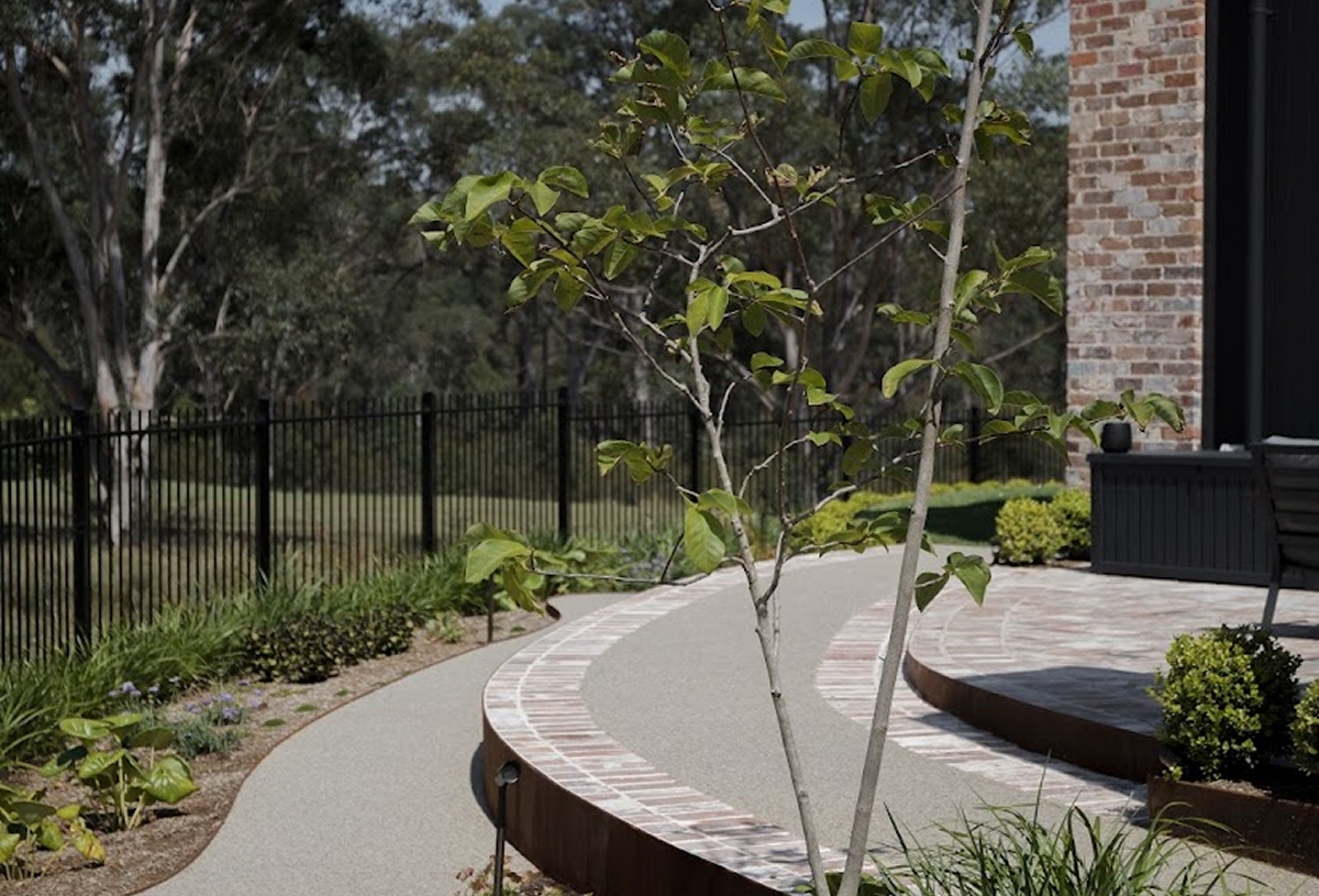 Footpath and Public Space compressed (4)