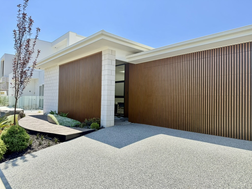 Driveway Overlay by StoneSet for Vogue Homes