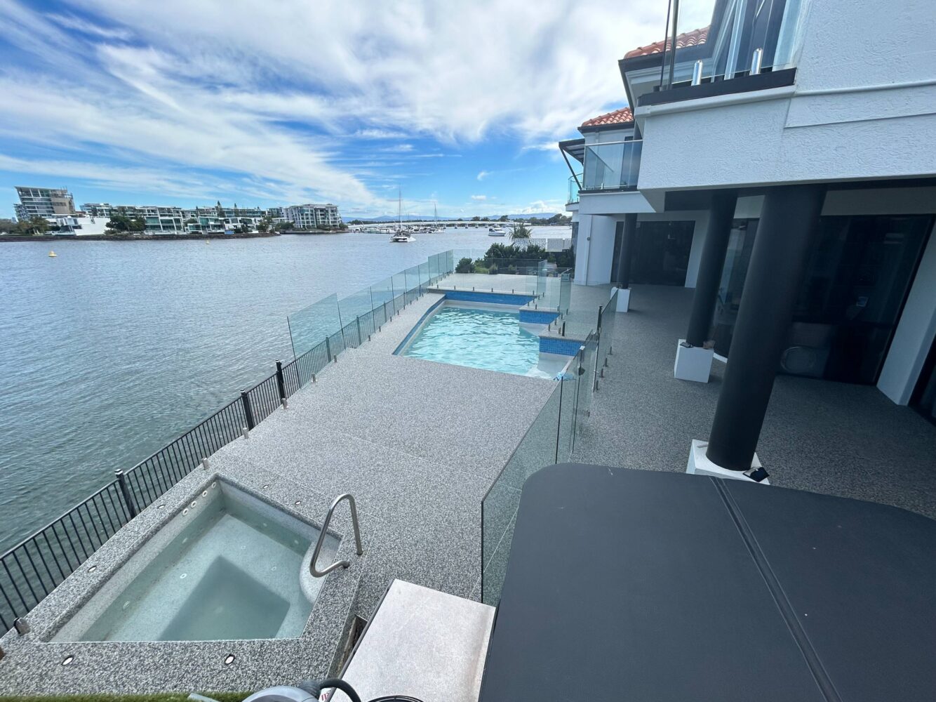 Evergreen x Sierra Grey - Paradise Point Pool Surround