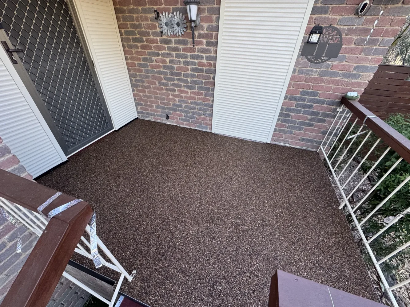 Resin bound resurfaced porch using StoneSet