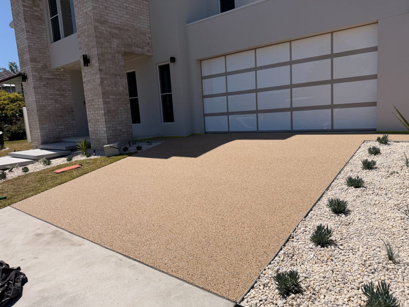 White Beach Driveway - St Huberts Island