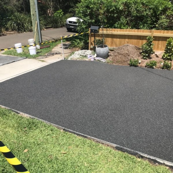 Pitch-Black-Driveway-Resurfacing-in-Putney-NSW-After-2