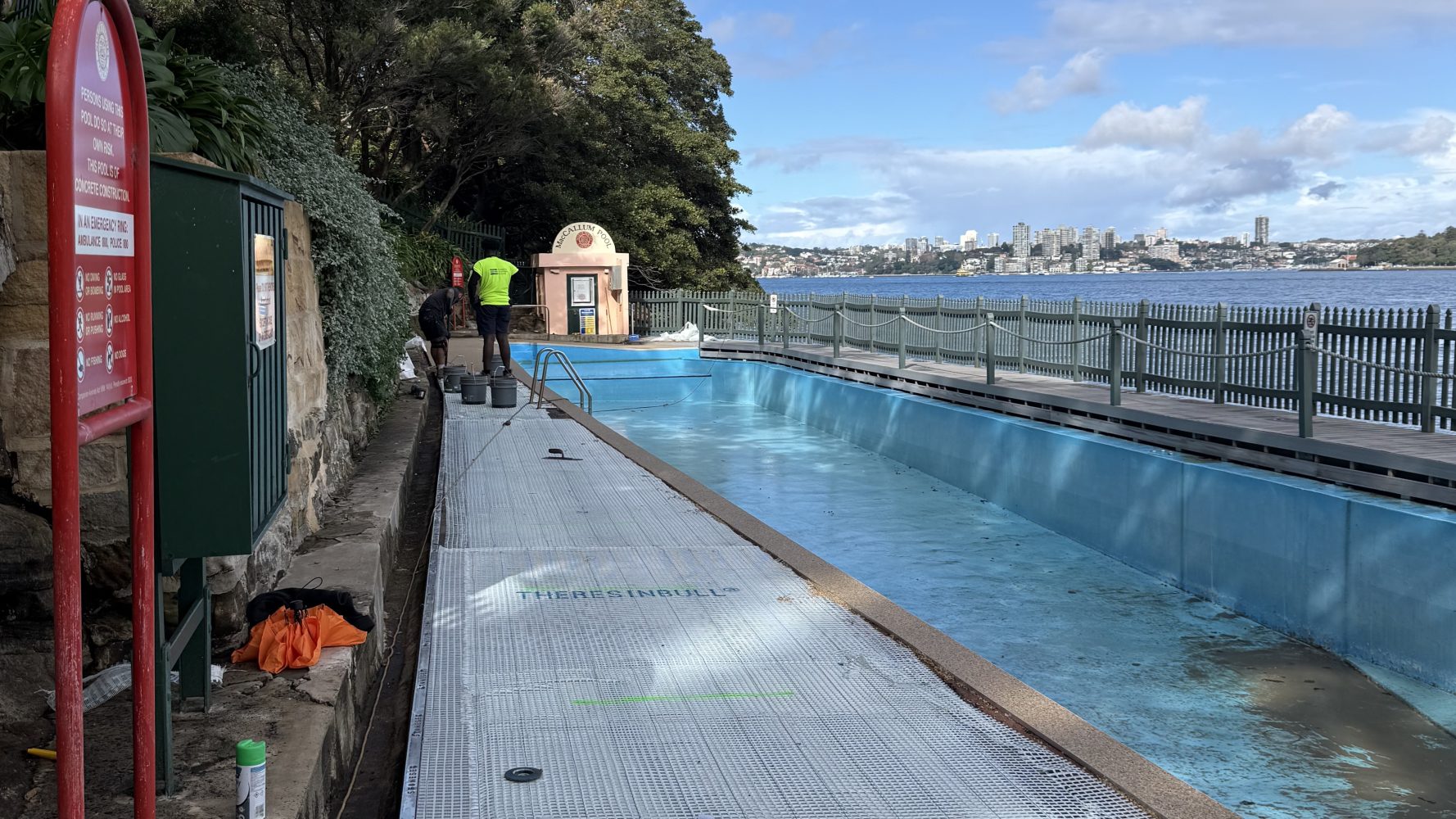 Mesh and Go - Maccallum Pool